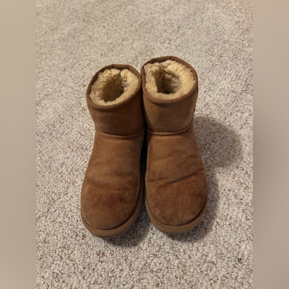 UGG Classic Mini Boots